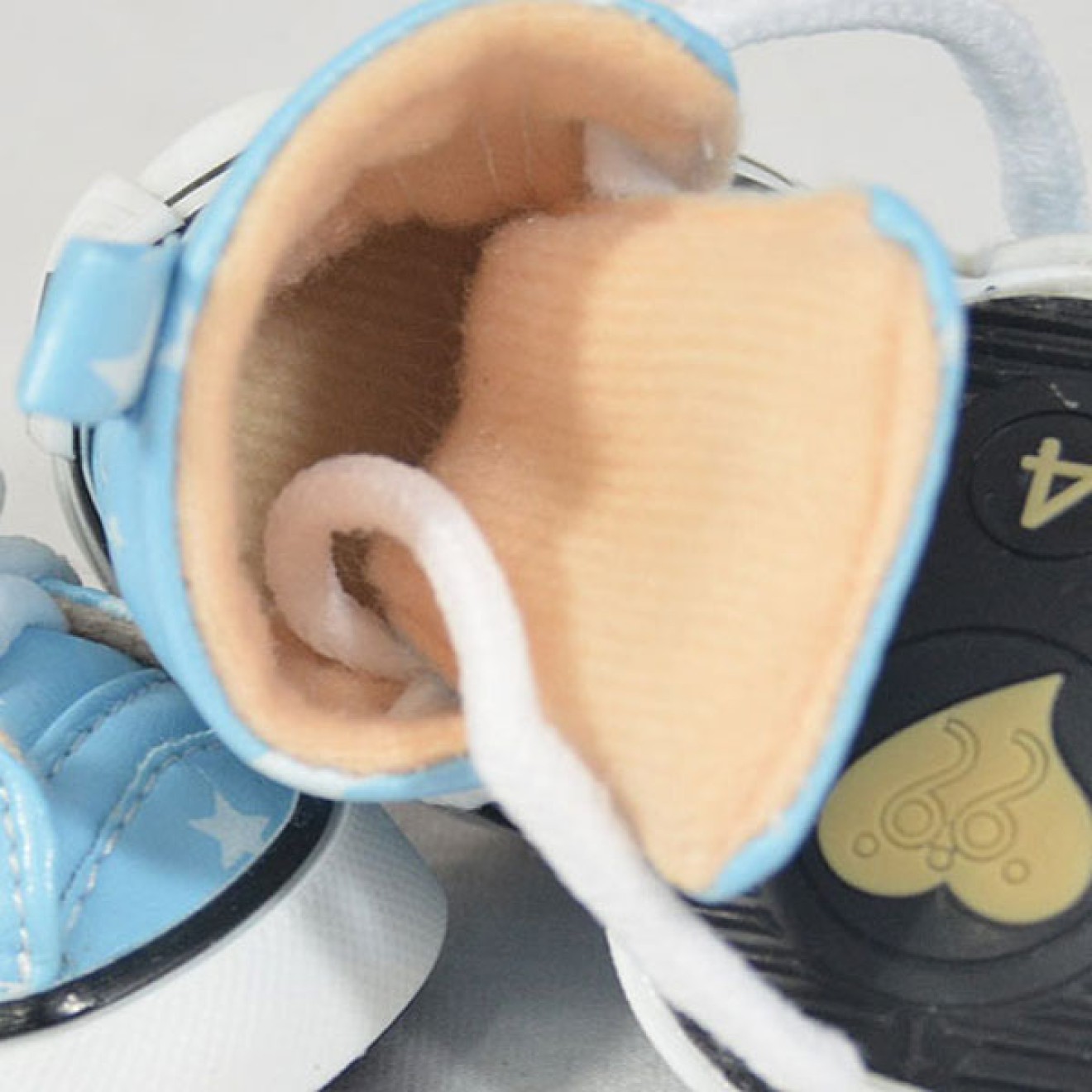 Hunde-Sneakers BE A STAR sky