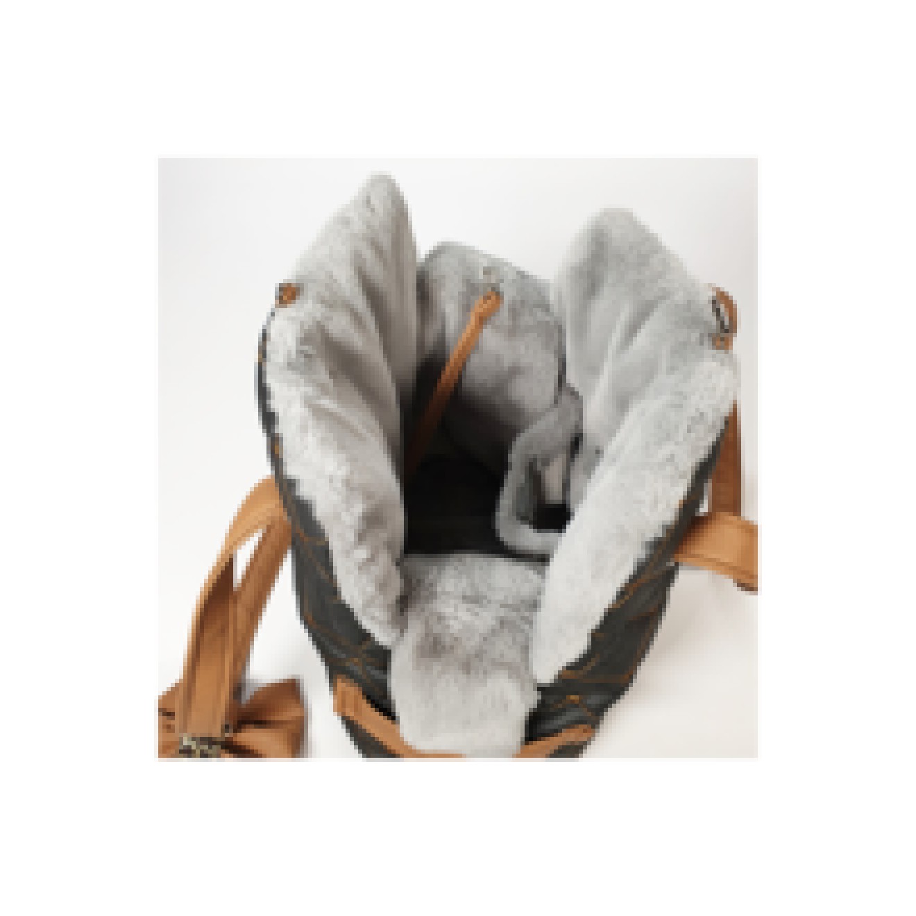 Edle Stepp-Hundetasche mit hellgrauem Fell