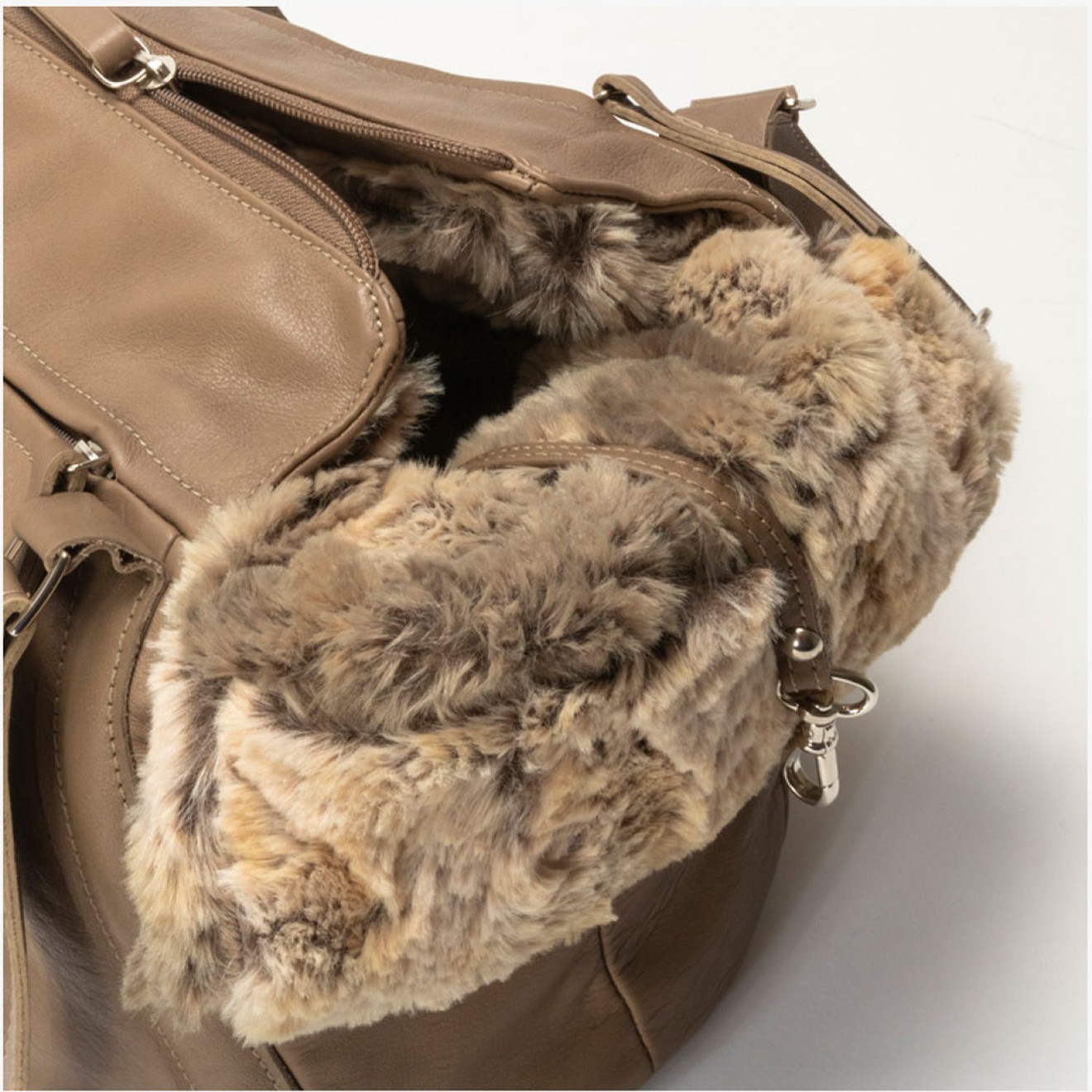 Rindsnappa-Hundetasche mit Kunstpelz My Petit taupe