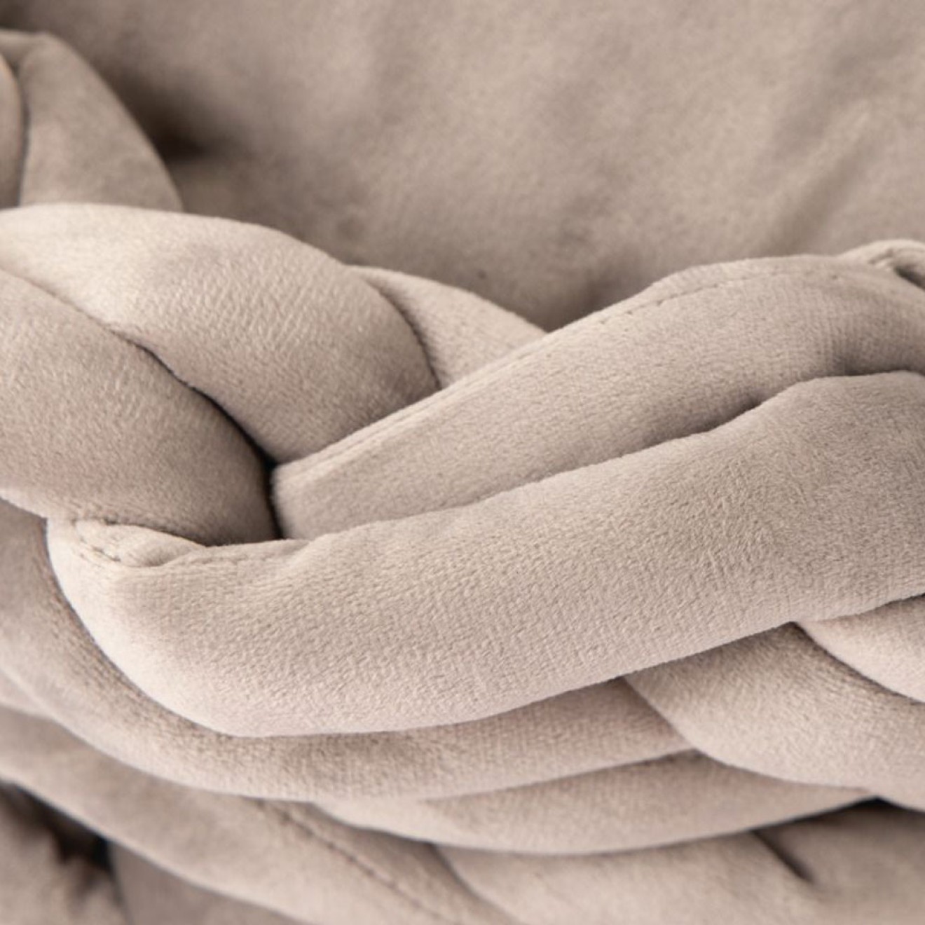 Grobstrick-Katzenkorb Ziba Designed by Lotte