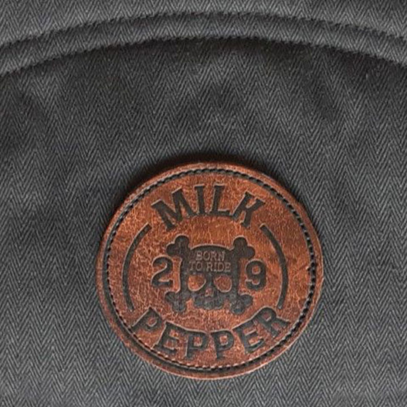 Milk & Pepper wasserabweisender Hundemantel Gazoline auch für Mops & Bully