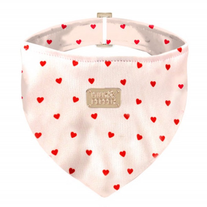 Hundehalstuch Seraphine mit Herzchen von Milk & Pepper