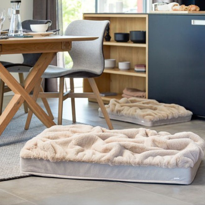 Hundekissen mit Buddeldecke in Nerzfell-Optik creme