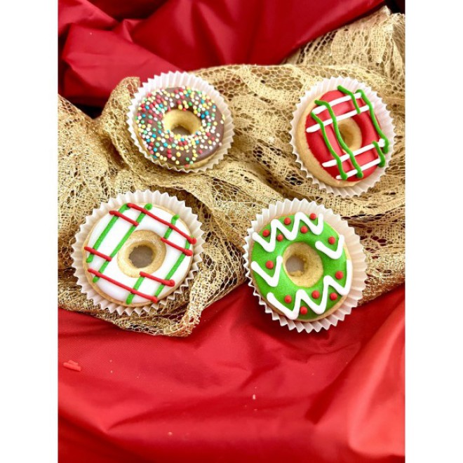 Weihnachtliche Donuts für Hunde in Geschenkschachtel