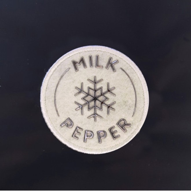 Milk & Pepper Hundejacke Avoriaz mit abnehmbarer Kapuze Gr. 44