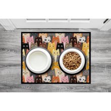 Rutschhemmende Napfunterlage mit Katzen