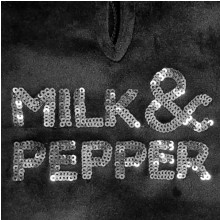 Milk & Pepper kuscheliger Hunde-Hoodie Oslo schwarz